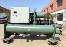 水冷螺桿式冷水機